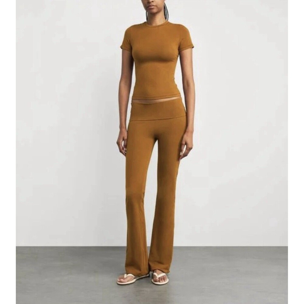 SKIMS Straight Leg Ribbed Pants in Caramel Brown